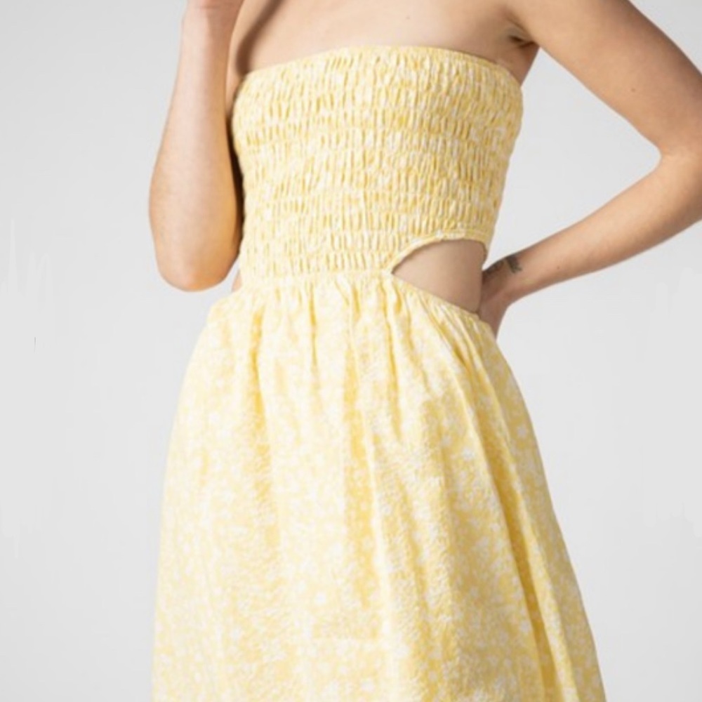 Lord & Taylor LENA Sleeveless Smocked Floral Midi Dress Medium NWOT - Picture 5 of 12